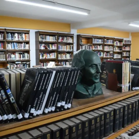 Biblioteca Franklin · Biblioteca Híbrida
