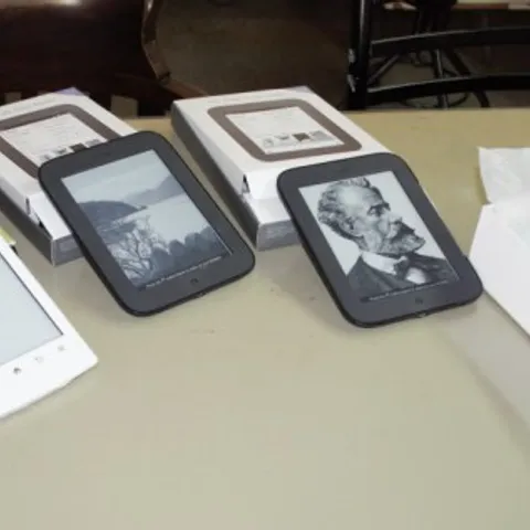 Biblioteca Franklin · E-readers y tablets