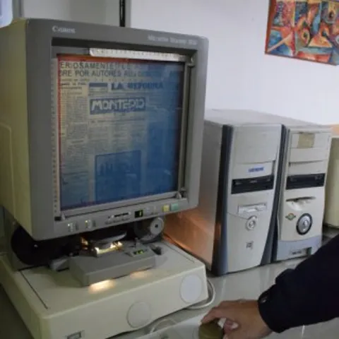 Biblioteca Franklin · Microfilm